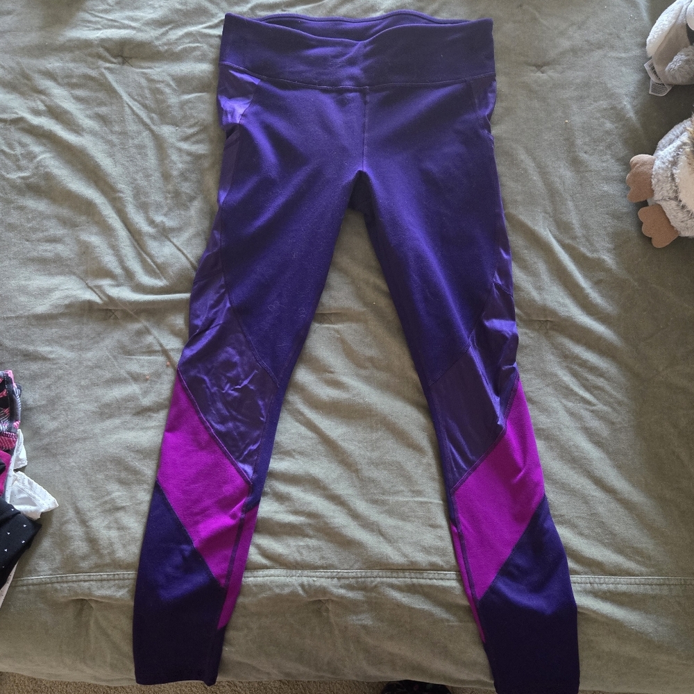 Fabletics women's leggings,  full length.